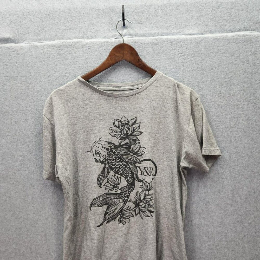 Young And Reckless Gray Koi Fish Graphic T-Shirt Medium